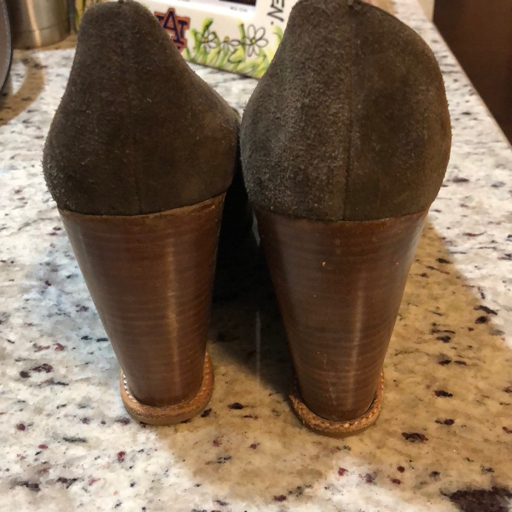 Yellow box wedges - Picture 3 of 5